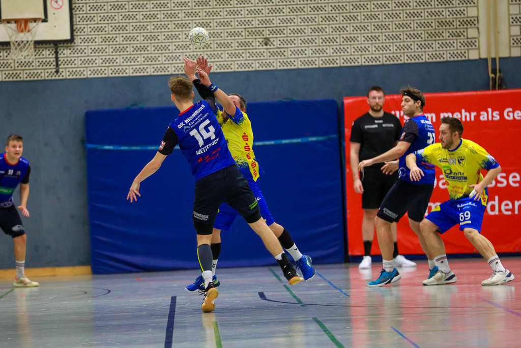 SVN_OscRheinhausen_021124_058 | Bildergalerie von Sport-Ereignissen aber auch von weiteren spannenden Dingen - nicht nur vom Niederrhein. In Anlehnung an den bekannten Spruch von Hanns Dieter Hüsch heißt das Motto: "Niederrhein ist überall".  - Realisiert mit Pictrs.com