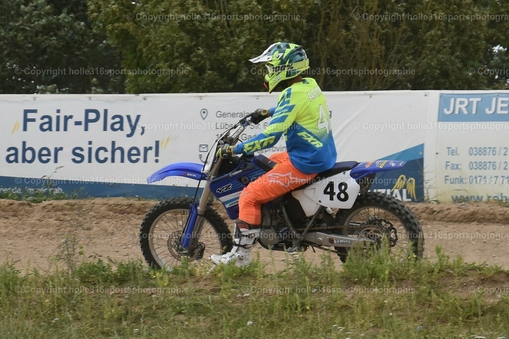 DSC_0490 (2) | Sportfotografie , Motorsport, Motoross, Reitsport, Mointainbike, Enduro,
Landschaft , Outdoor, Eventfotografie, Landschaft, Bilder online bestellen - Realisiert mit Pictrs.com