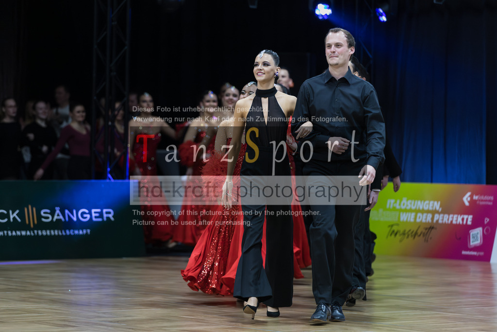 20260124_1BL_Std-Formationen_2841 | Tanzsportbilder, Standardtanz, Lateintanz, WDSF, DTV, LTVB, dancecomp, goc, hessen tanzt, blaues band der spree, walzer, tango, wiener walzer, slowfox, quickstepp, samba, rumba, cha-cha-cha, paso doble. jive, hd-kroft photography, turniertanzsport