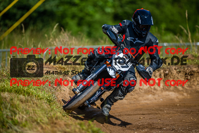 MaZZes_FotoMatrix_220619_0775 | S4