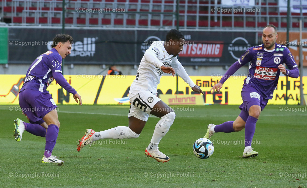 A_LUI_121123_05 | SPORT,FUSSBALL,ADMIRAL BUNDESLIGA AUSTRIA KLAGENFURT-STURM GRAZ 12.11.2023IM BILD: BRYAN SILVA TEIXEIRA (STURM GRAZ ) UND RICO BENATELLII  (KLAGENGURT)FOTO: FOTOLUI