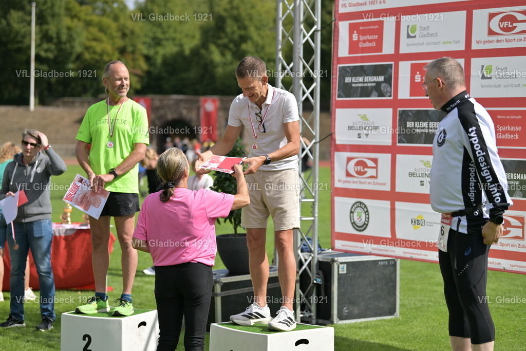 2026-08-23_Sparkassenlauf_Siegerehr_KH_00022 | Die Fotografen - Realisiert mit Pictrs.com