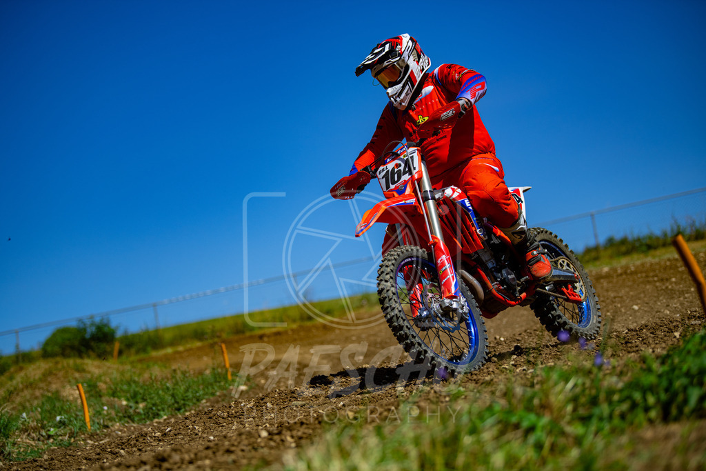 Se E+R (188) | Paeschuphoto Shop - Wer nicht sucht der auch nicht findet.Ob Motocrossbilder oder von einem besuchtem Spiel, Hauptsache Action. - Realisiert mit Pictrs.com