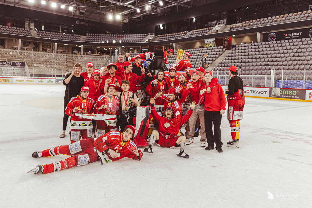 U21 Elit_EHCB vs GCK Lions _5-417 | Sportbilder, Sportfotograf, Hochzeits- und Eventfotografin, Flugshows, Portraits und Tiershooting, Aviation, Downhill, Nationalleague, Swissleague, International