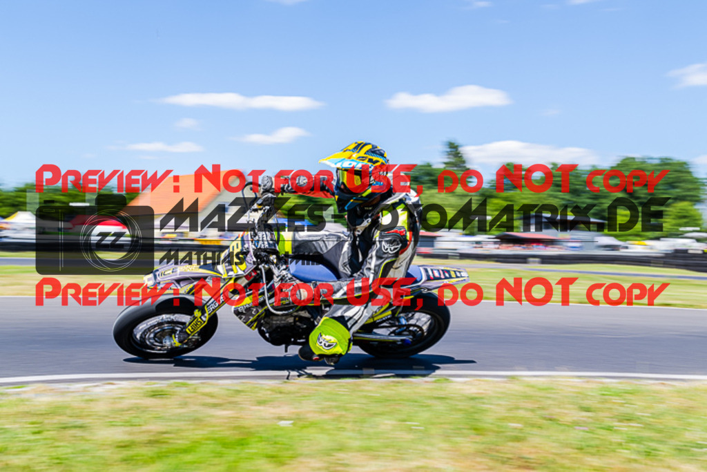 MaZZes_FotoMatrix_220702_2064 | S3