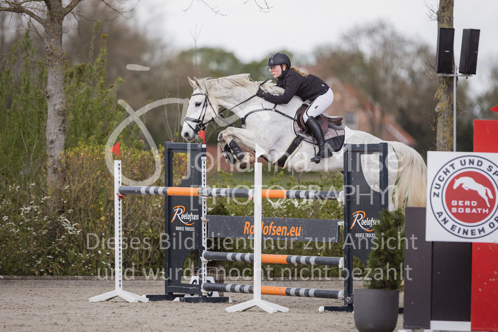 230427_HofSosath_2Ph-M2St-138 | Deine schönsten Turniermomente als professionelle Fotos! Entdecke hochwertige Pferdesport-Fotografie im Online-Shop. Jetzt Fotos finden & bestellen!