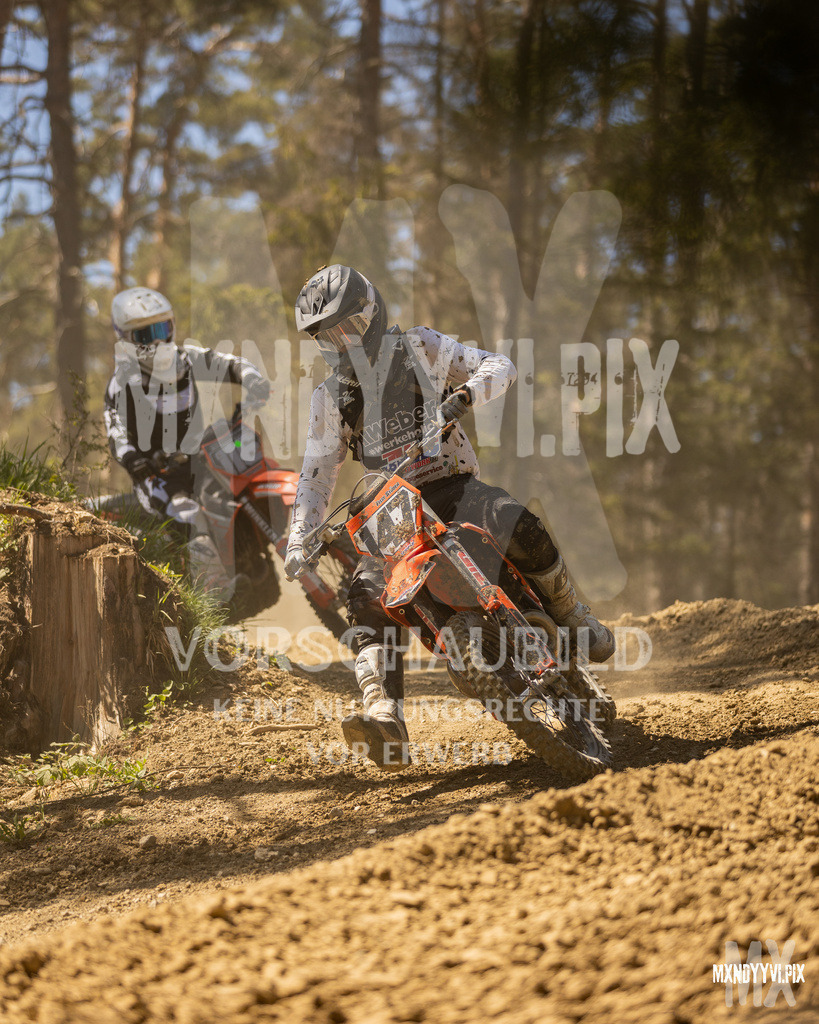 866A5215 | mxndyyvipix