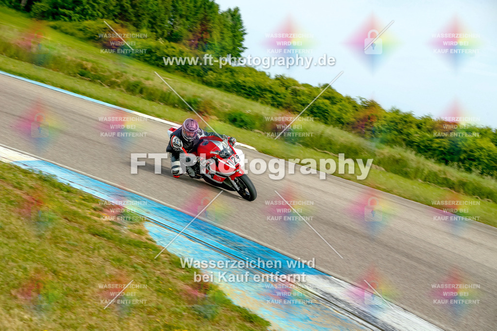 _MOT0945 | Hier findet Ihr Bilder von Touristenfahrten auf der Nürburgring Nordschleife oder von anderen Veranstaltungen die ich besucht habe. Viel Spass beim Durch Schauen 