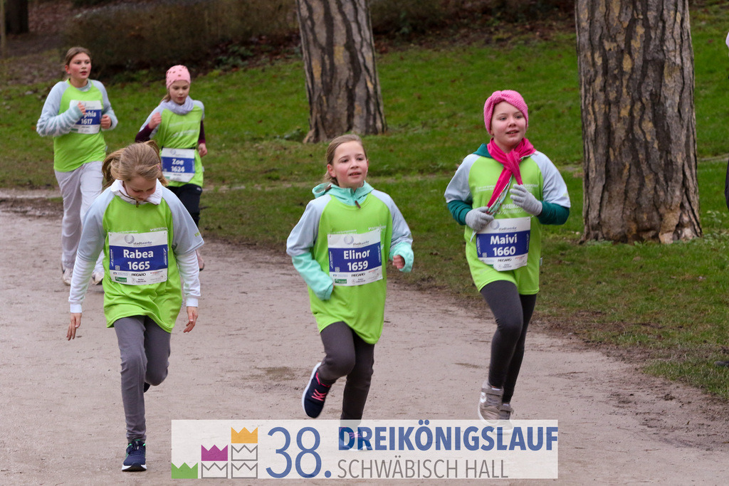 1700m Stadtwerke Jugendlauf | 3 Koenigslauf 2024 1700m Stadtwerke Jugendlauf - Realisiert mit Pictrs.com
