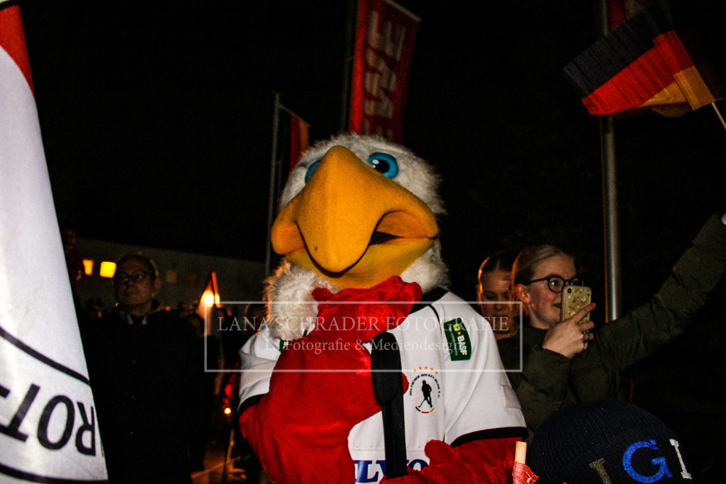 WM EMPFANG 30.01.23 LSF-42 | lanaschraderfotografie - Realisiert mit Pictrs.com