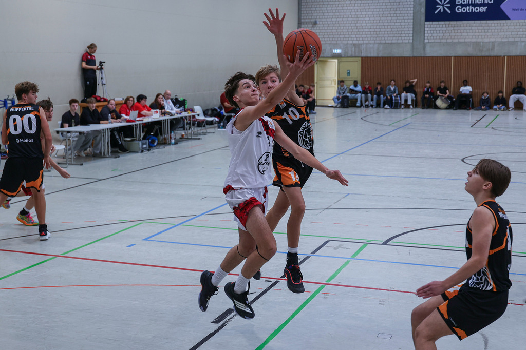JBBL BAYER GIANTS vs Young Lions Wuppertal-100 | Fotos von Basketballspielen aus dem Raum NRW fotografiert von Gero Mueller-Laschet und Daniel Schaefer - Realisiert mit Pictrs.com