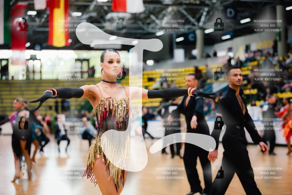 Hessen Tanzt WDSF International Open Latin 9th (12) Philip Andraus _ Ekaterina Tsvetkov (TTC Fortis Nova Maintal)-2025-05-18-5161 | Webshop for digital downloads and prints of dance sport, event & show photographer Julian Link - Realisiert mit Pictrs.com