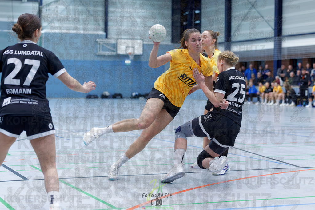 Handball Frauen Oberliga Mitte, HSG Eibelshausen/Ewersbach - HSG Lumdatal | Handball Frauen Oberliga Mitte, HSG Eibelshausen/Ewersbach - HSG Lumdatal am 21.02.2026 in Dietzhölztal-Steinbrücken (Sporthalle am Hammerweiher)Photo © 2026 - Jörg Heinrich - Realisiert mit Pictrs.com