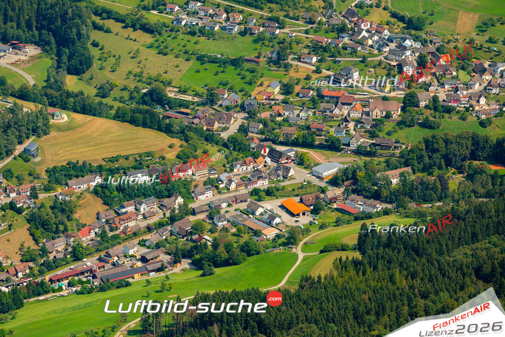 Das Luftbild zeigt : Leinstetten Dornhan - Die Luftaufnahme wurde 2024 vom UL-Flugzeug aus erstellt ( keine Drohne ) - Hochauflösende Luftaufnahme - Für grossformatige Ausdrucke geeignet. Die Geschenkidee !Mit Lizenz und Bildrechte bestellbar