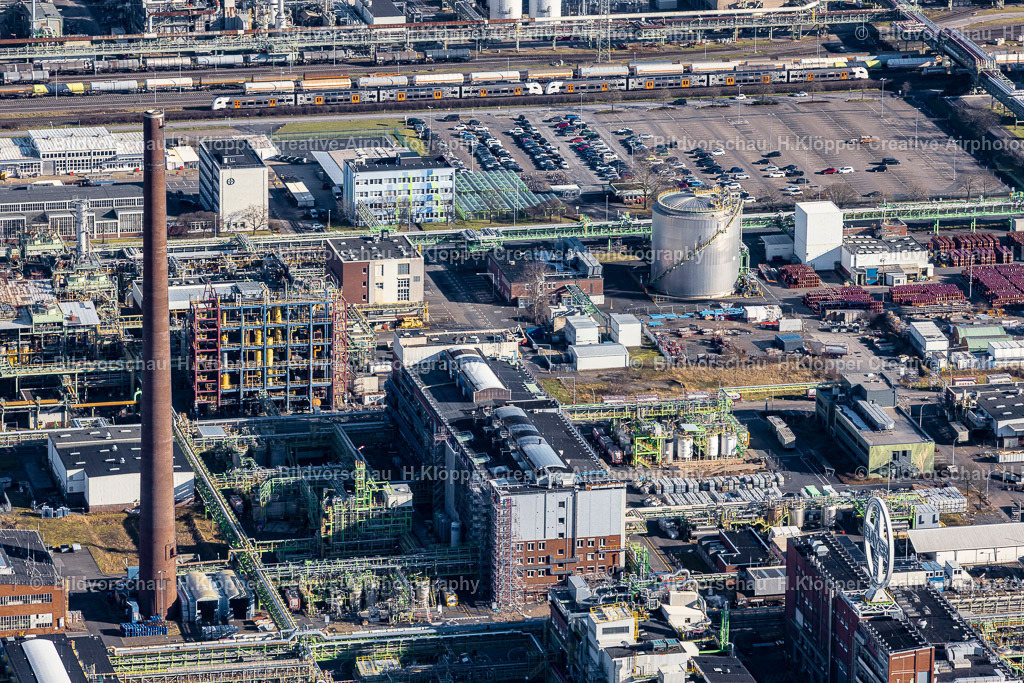 439A6795 | Technische Anlagen im Industriegebiet Chempark Dormagen im Ortsteil Chorweiler in Köln im Bundesland Nordrhein-Westfalen. Der Produktionsschwerpunkt des Standorts liegt auf der Entwicklung und Herstellung von Pflanzenschutzmitteln, Polymeren, Kunststoffen und Kautschuken - Realisiert mit Pictrs.com