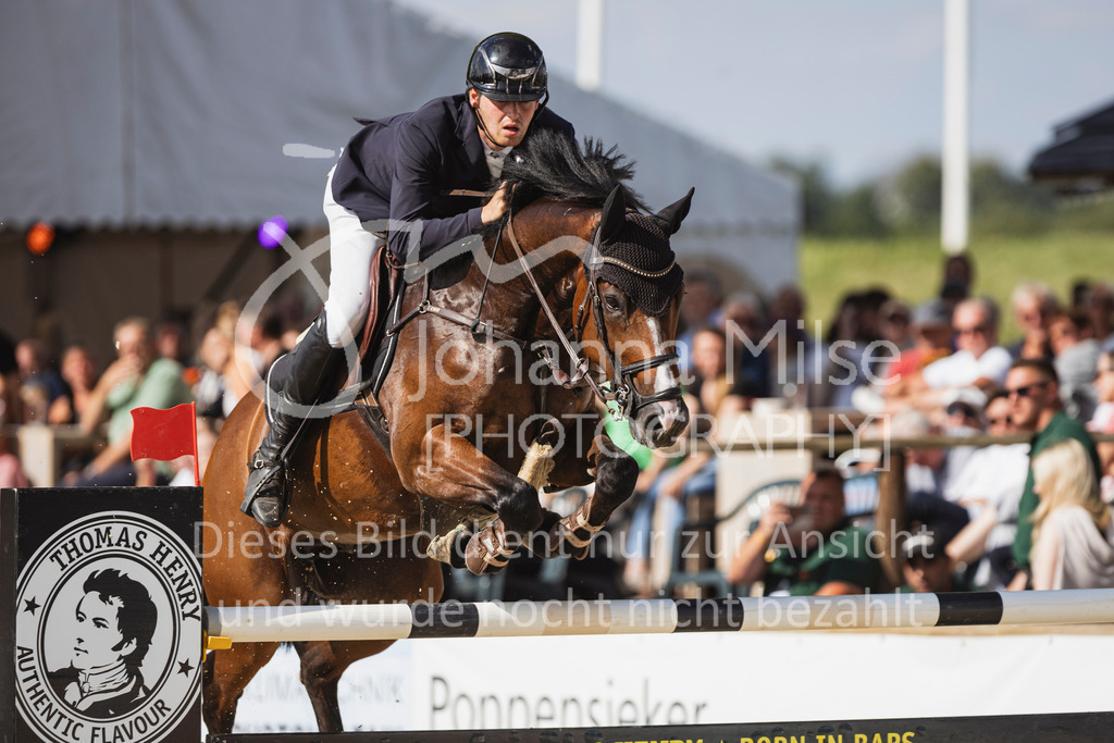 250713_BHO_S2-Spr_GP-976 | Deine schönsten Turniermomente als professionelle Fotos! Entdecke hochwertige Pferdesport-Fotografie im Online-Shop. Jetzt Fotos finden & bestellen!