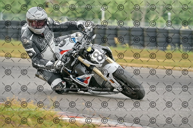 25bt05-0937 | markuskiefer.com - Realisiert mit Pictrs.com