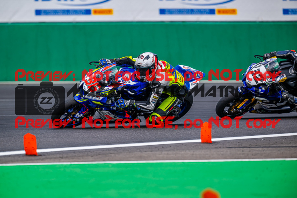 MaZZes_FotoMatrix_220508_94654 | Fotograf Mathias Schmid
Sportfotograf,
Eventfotograf,
Hochzeitsfotograf,
Portraitfotograf