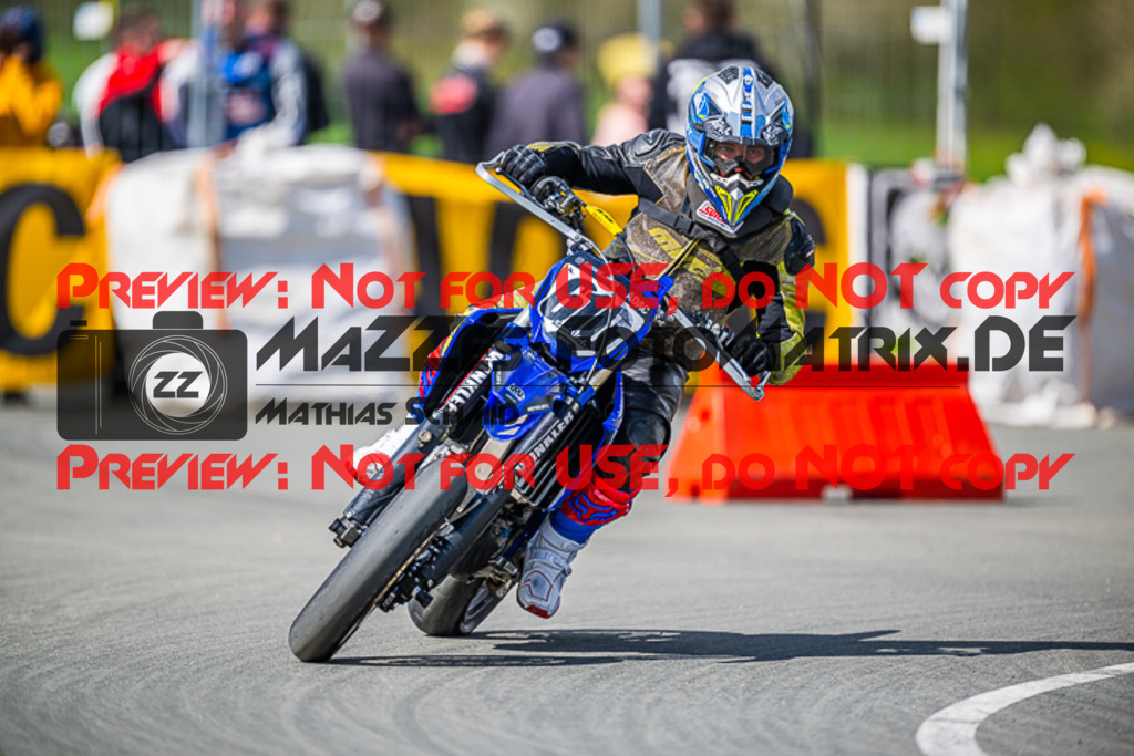 MaZZes_FotoMatrix_230506_2478 | S4