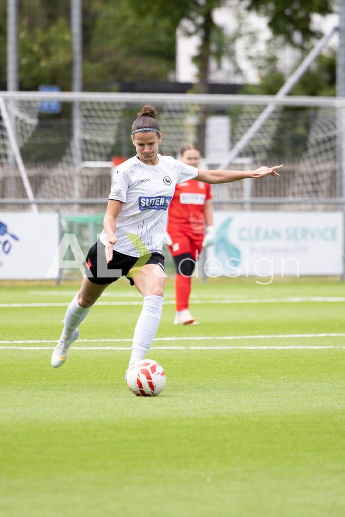 Fußball I Frauen I Saison 2025-2026 I Frauen 3. Liga | FVRZ Gruppe 2 | 18. Spieltag I Spielvereinigung Schaffhausen Damen 1 - Team Furttal Zürich I 17.05.2026 | Hochwertige Sportfotos kaufen & lizenzieren für Medien, Vereine, Agenturen & Sportler:innen. Entdecke professionelle Sportfotografie im Bildshop von Alexander Franzen. - Realisiert mit Pictrs.com