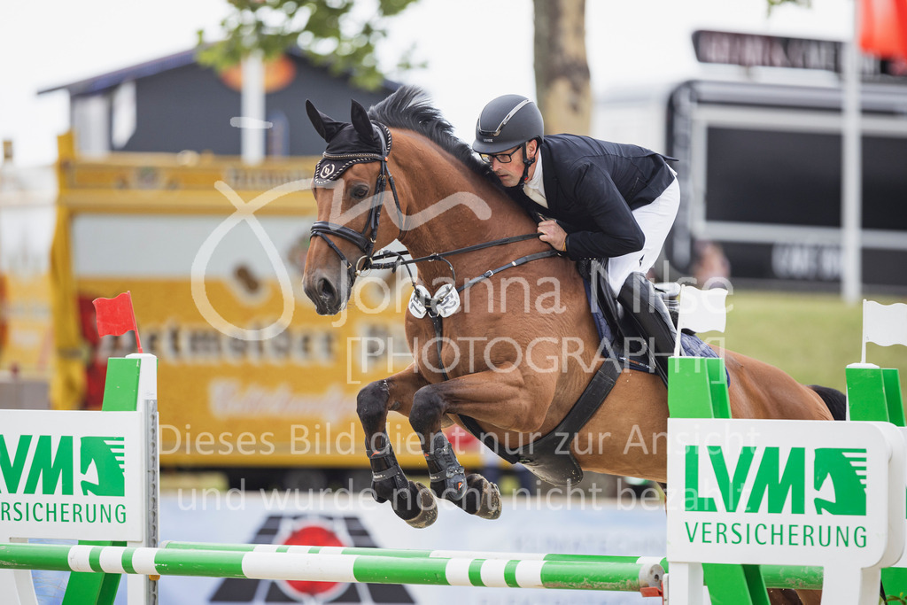 250711_BHO_L-SprmstAnf-1-251 | Deine schönsten Turniermomente als professionelle Fotos! Entdecke hochwertige Pferdesport-Fotografie im Online-Shop. Jetzt Fotos finden & bestellen!