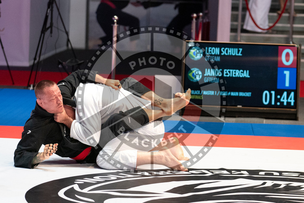 20231107PBB4899 | Fighters compete during the AJP World Master Championship in the Mubadala Arena in Abu Dhabi, Arab United Emirates, on November 7, 2023.