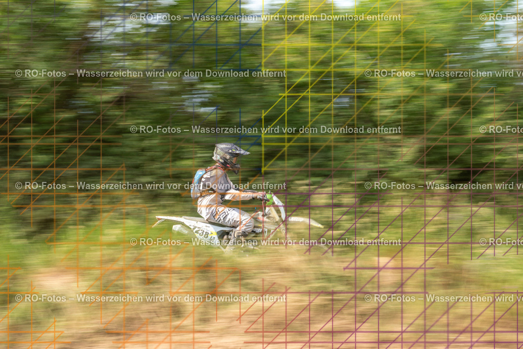 Niederwürzbach 3 Lauf-888 | Sportfotografie von RO-Fotos: Motorsport, Motocross, Enduro, Laufveranstaltungen und Triathlon. Professionelle Fotos von Sportlern und Events. - Realisiert mit Pictrs.com