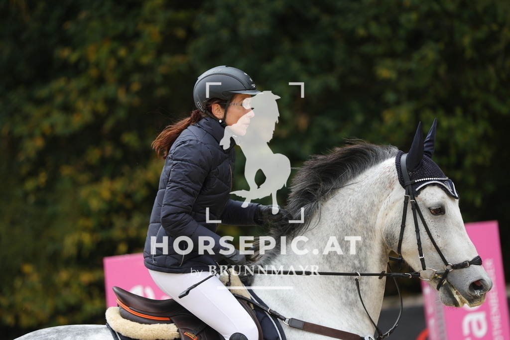 0P6A1905 | Willkommen bei Brunnmayr - Design & Fotografie – Ihrem Spezialisten für Reitturniere und Pferdeveranstaltungen in Oberösterreich, Salzburg und Bayern! Seit über 17 Jahren sind wir leidenschaftlich dabei.