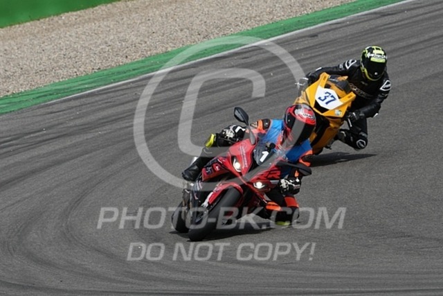 2024_04_29_PBK_14520 | Sportfotografie; SlowMotion; Video; Rennstrecke; Hafeneger; Speer; Racing; RSE; BMW; CBO; Trackday; Motorsportarena; Hockenheimring; Brno; Most; Barcelona; Valencia