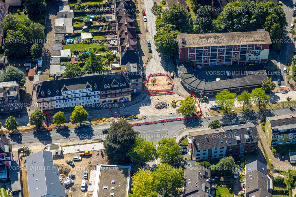 Gladbeck250800124 | Luftbild, Straßenbaustelle Buersche Straße mit Absperrung der Erlenstraße, Zweckel, Gladbeck, Ruhrgebiet, Nordrhein-Westfalen, Deutschland