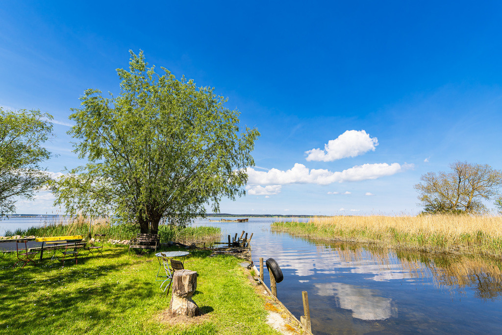 Hafen am Achterwasser in Warthe auf der Insel Usedom | Hafen am Achterwasser in Warthe auf der Insel Usedom.
