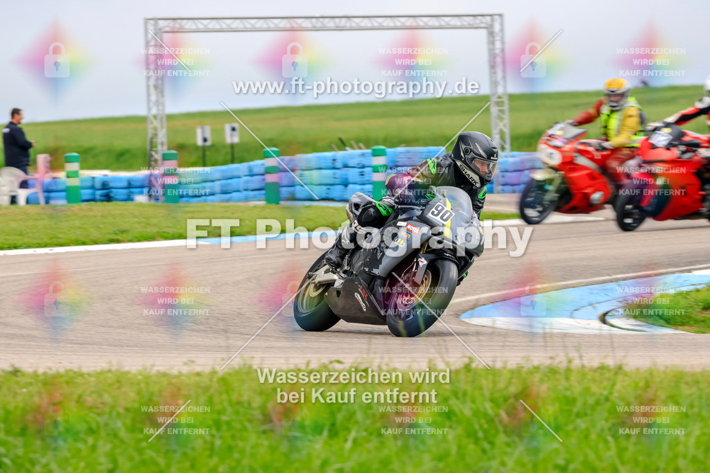 MotoTeam-8014 | Hier findet Ihr Bilder von Touristenfahrten auf der Nürburgring Nordschleife oder von anderen Veranstaltungen die ich besucht habe. Viel Spass beim Durch Schauen 