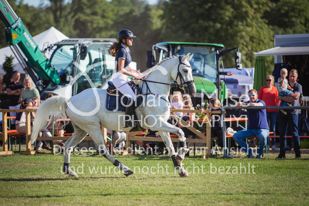 220716_LC_Waldbach-504 | Deine schönsten Turniermomente als professionelle Fotos! Entdecke hochwertige Pferdesport-Fotografie im Online-Shop. Jetzt Fotos finden & bestellen!
