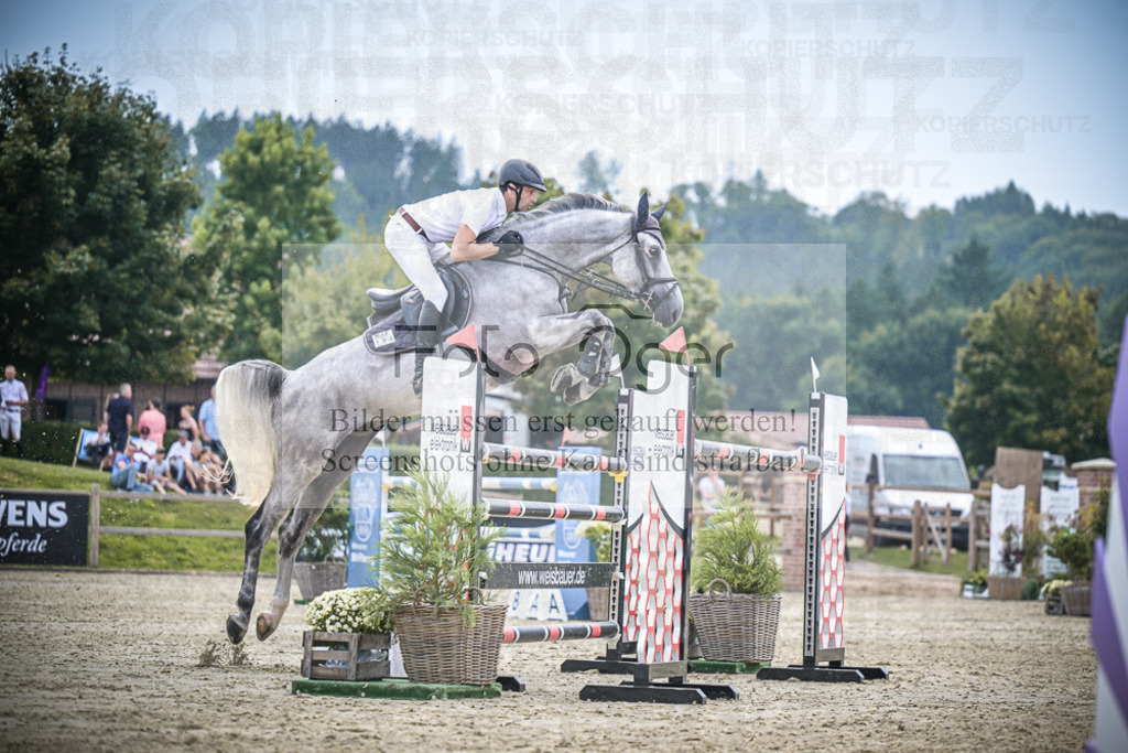 DOS_1829 | Entdecke hochwertige Reitturnierfotos von Foto Oger. Professionell, emotional und authentisch – jetzt Lieblingsmomente im Shop bestellen.Deutschlandweite Turnierfotografie. - Realisiert mit Pictrs.com