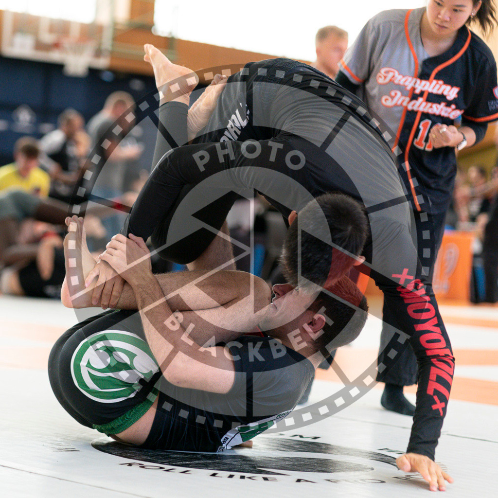 20240915PBB3080 | Athletes compete during the Grappling Industries’ grappling and Brazilian jiu-jitsu competition in Berlin, on September 15, 2024.