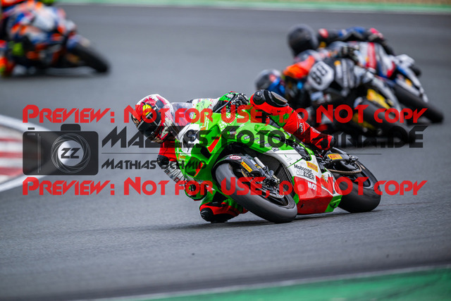 MaZZes_FotoMatrix_240531_6007705_1219 | STK