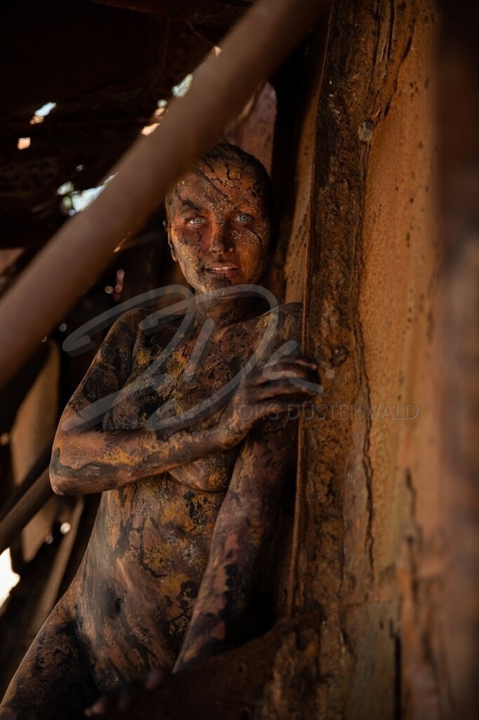 Camouflage-ROST_3447a2 | #004 | Modell: Fee | Foto: Mario Mach - Realisiert mit Pictrs.com