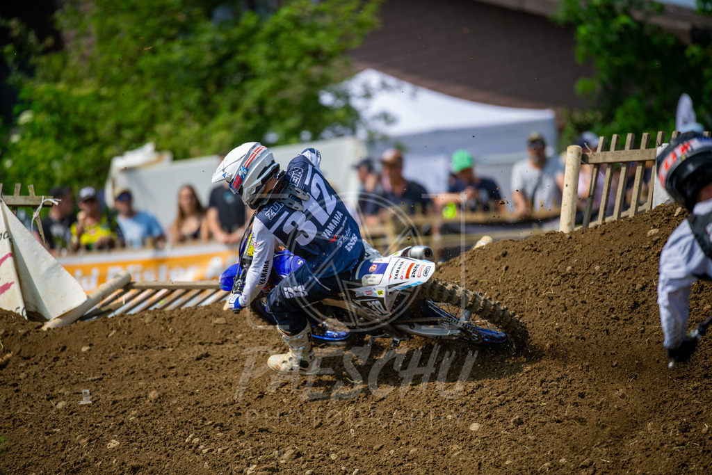 MX 2 (662) | Paeschuphoto Shop - Wer nicht sucht der auch nicht findet.Ob Motocrossbilder oder von einem besuchtem Spiel, Hauptsache Action. - Realisiert mit Pictrs.com