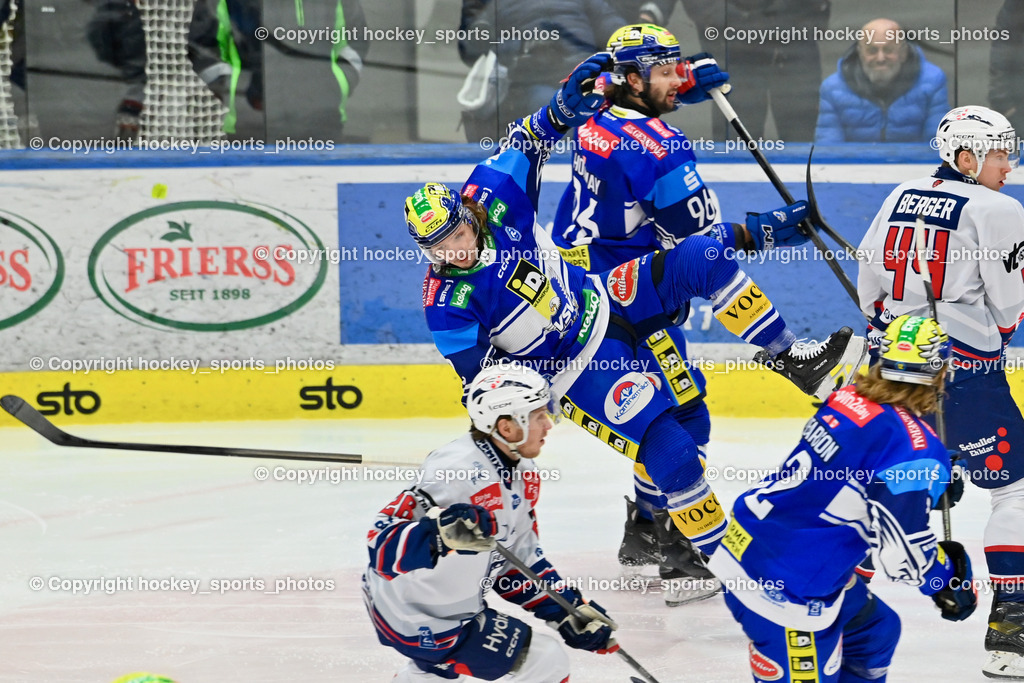 EC IDM Wärmepumpen VSV vs. Hydro Fehervar AV19  | Flugeinlage, #22 SCHERBAK Nikita EC VSV, #96 HOLWAY Patrick EC VSV, #44 Berger Chase Hydro FEHERVAR, EC IDM Wärmepumpen VSV vs. Hydro Fehervar AV19 , EC IDM Wärmepumpen VSV vs. Hydro Fehervar AV19  am 01.01.2025 in Villach (Stadthalle Villach), Austria, (Photo by Bernd Stefan)