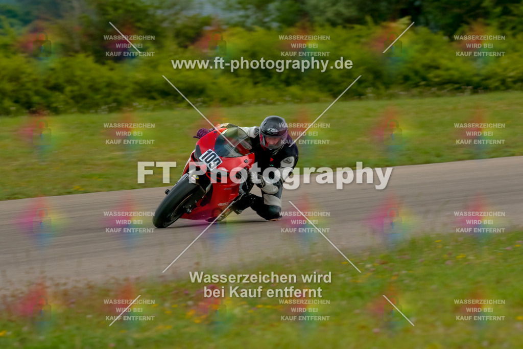 _7D21639 | Hier findet Ihr Bilder von Touristenfahrten auf der Nürburgring Nordschleife oder von anderen Veranstaltungen die ich besucht habe. Viel Spass beim Durch Schauen 