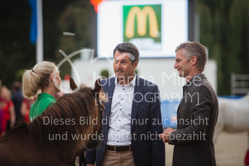 220729_BHO_BestBuddy-824 | Deine schönsten Turniermomente als professionelle Fotos! Entdecke hochwertige Pferdesport-Fotografie im Online-Shop. Jetzt Fotos finden & bestellen!