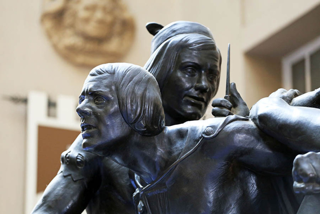 Foto: Leipzig - Faust-Skulpturen in der Mädler Passage - Studenten | Das Team hinter BILDLEXIKON LEIPZIG bündelt historische wie aktuelle Informationen über die Stadt Leipzig in Text und Bild auf einer Plattform und stellt diese der interessierten Öffentlichkeit zur Verfügung.