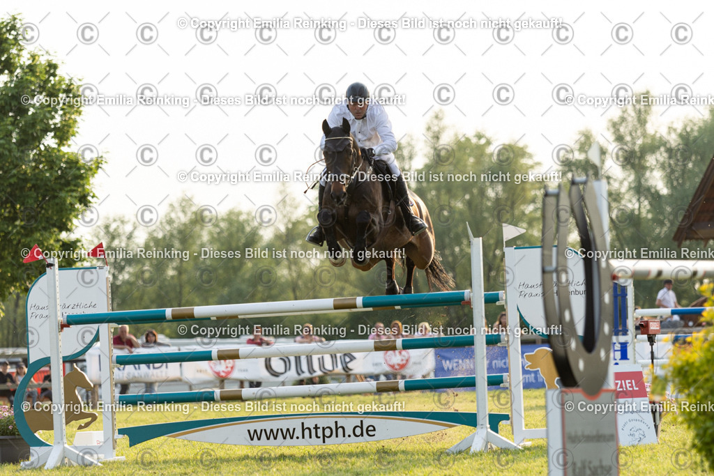 CL5A1478 | Emilia Reinking Fotografie - Realisiert mit Pictrs.com