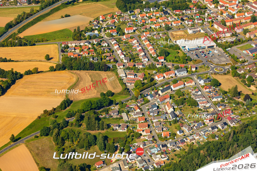 Schöne Luftaufnahme als Geschenk in Elisenfels Arzberg - Die Luftbildaufnahme wurde 2025 vom UL-Flugzeug heraus erstellt ( keine Drohne ) - Hochauflösende Luftaufnahme -Nicht vergleichbar mit Google Maps oder Satelittenbilder- Die Geschenkidee !Mit Lizenz und Bildrechte bestellbar