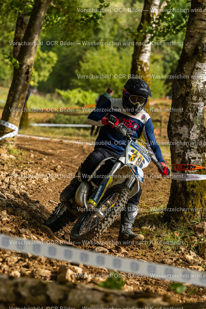 Schefflenz Sonntag R3-8396 | OCR Bilder Fotograf Eisenach Michael Schröder