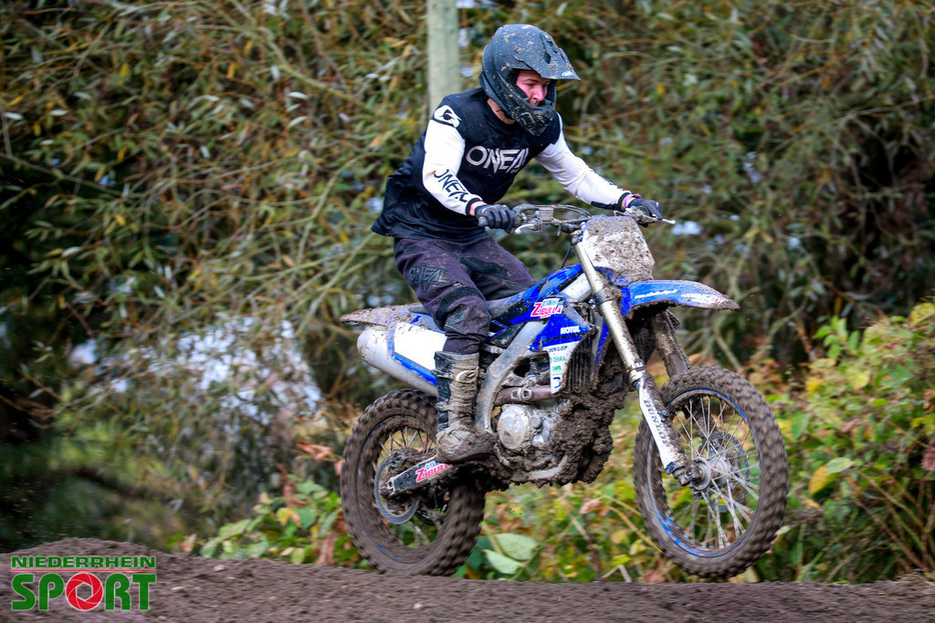 OpenTrack2024_Sonntag_Hobbyfahrer_045 | Bildergalerie von Sport-Ereignissen aber auch von weiteren spannenden Dingen - nicht nur vom Niederrhein. In Anlehnung an den bekannten Spruch von Hanns Dieter Hüsch heißt das Motto: "Niederrhein ist überall".  - Realisiert mit Pictrs.com