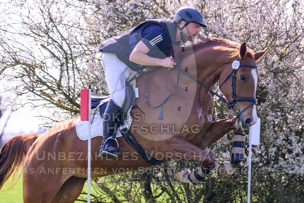 18042026-Gernlinden-03-0606 | Fokus Hufschlag Fotografie - Realisiert mit Pictrs.com