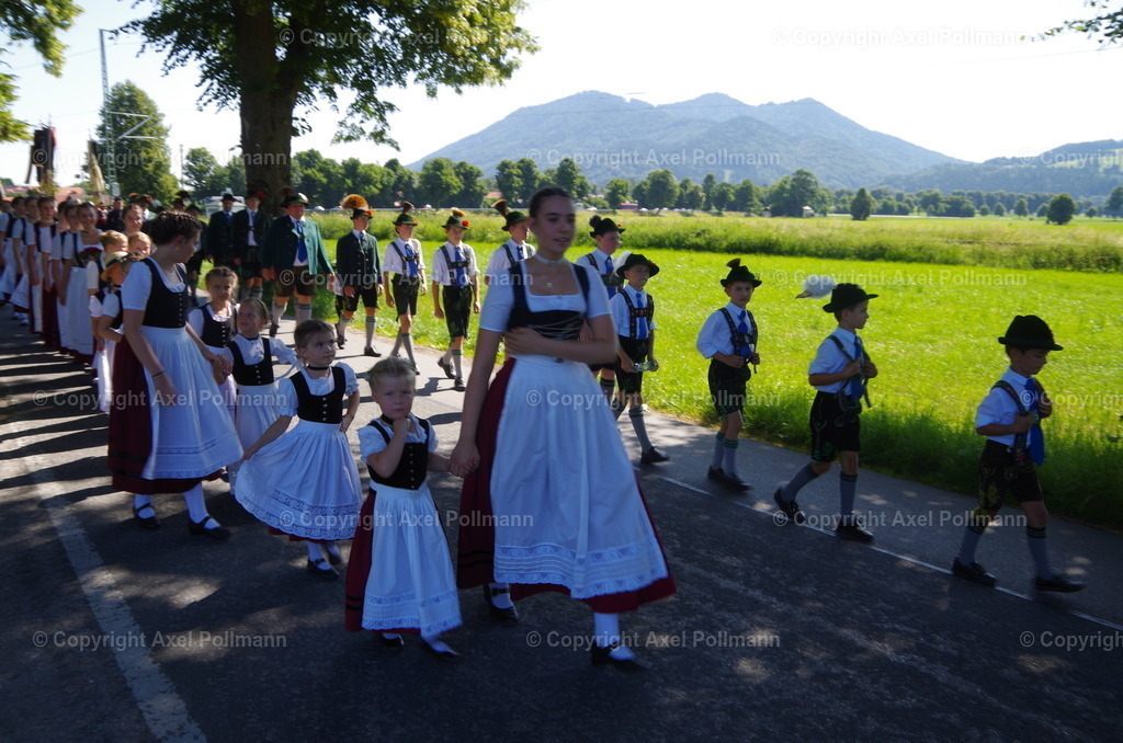 IMGP5987 | fotografiert von Axel PollmannLeonhardi Wallfahrt Benediktbeuern und Murnau, Fronleichnam, Fasching, Landschaft im Loisachtal und Benediktbeuern  - Realisiert mit Pictrs.com