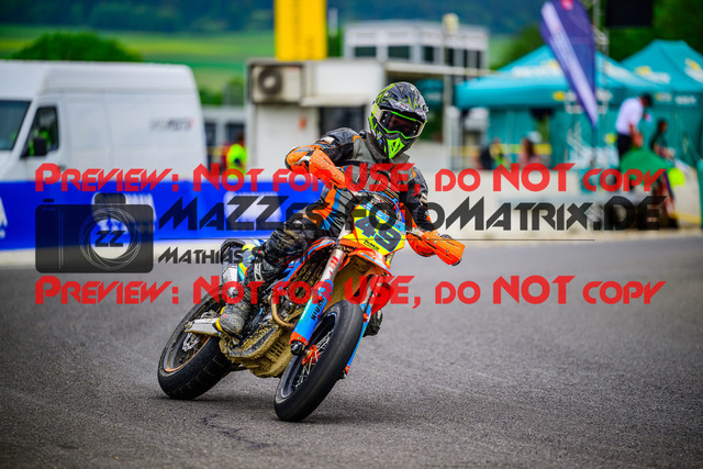 MaZZes_FotoMatrix_240609_6021986_6727 | SWISS S1