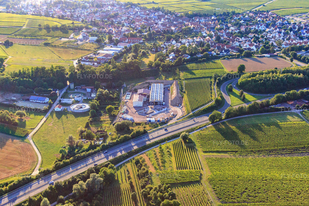 Geothermieanlage der Pfalzwerke geofuture GmbH bei Insheim an der A65 | Luftbild: Geothermieanlage der Pfalzwerke geofuture GmbH bei Insheim an der A65 in Insheim im Bundesland Rheinland-Pfalz in Deutschland. Foto: IMG_51028.jpg vom 22.07.2012 durch Werner Riehm/FLY-FOTO.de - Realisiert mit Pictrs.com